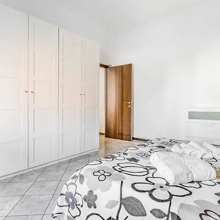 Apartment Casa Via Sottocorno Busto Arsizio